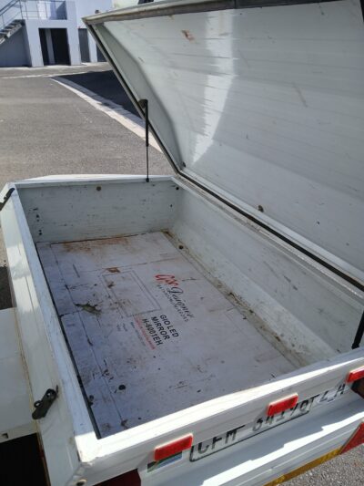 Venter Elite 6 with steel roof rack - Image 8